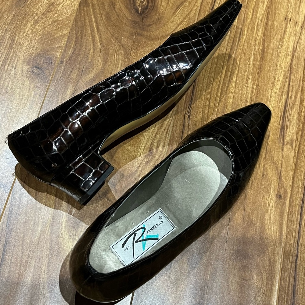 Vintage Ros Hommerson brown croc style leather shoes 9 US women’s